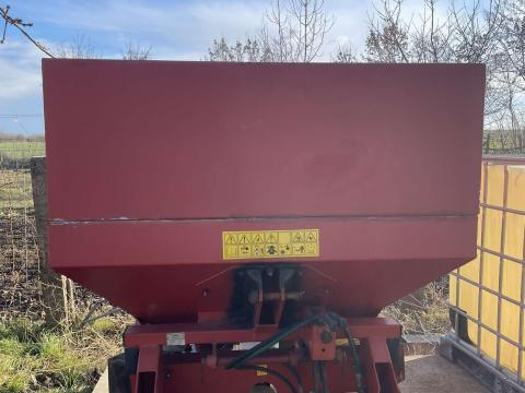 JARMET műtrágyaszóró eladó