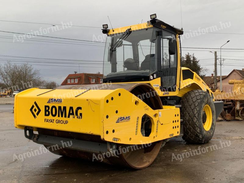 Bomag BW219 DH5 + 3D Trimble GPS úthenger