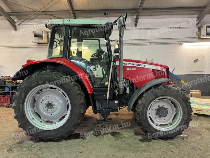 Massey Ferguson 5445