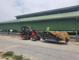 Befúvós almozó adapter rakodógéphez,  homlokrakodóhoz,  teleszkópos rakodóhoz,  traktorhoz