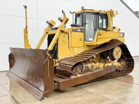 Caterpillar D6T LGP / 2009 / 15 873 üzemóra / Lízing 20%-tól Caterpillar D6T LGP / 2009 / 15 873 üzemóra / Lízing 20%-tól
