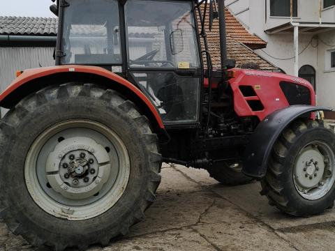 MTZ 922.4 traktor, 2014-es, 3780 üzemórával, 4 év műszakival, 7,5 M-ért eladó MTZ 922.4 traktor, 2014-es, 3780 üzemórával, 4 év műszakival, 7,5 M-ért eladó