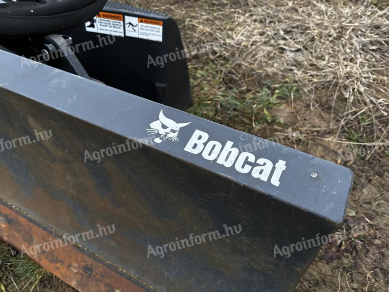 Bobcat Dozer Blade