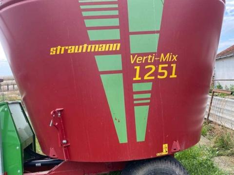 Strautmann VertiMix 1251 takarmánykeverő és kiosztókocsi Strautmann VertiMix 1251 takarmánykeverő és kiosztókocsi