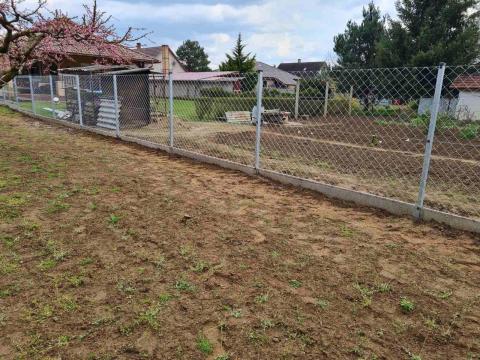 Kerítés építés! Drótfonat,  szöges kerítés,  PVC háló,  gabion Kerítés építés! Drótfonat,  szöges kerítés,  PVC háló,  gabion