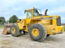 Volvo L220D / 2000 / 20 736 üzemóra / Lízing 20%-tól