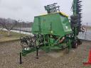 John Deere 740A