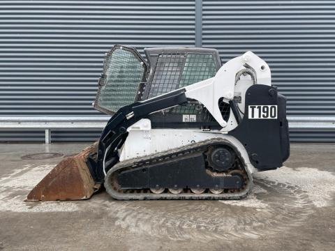 Bobcat T190 kompakt lánctalpas rakodó / 2006 / 2.500 üzemóra / Lízing 20%-tól Bobcat T190 kompakt lánctalpas rakodó / 2006 / 2.500 üzemóra / Lízing 20%-tól