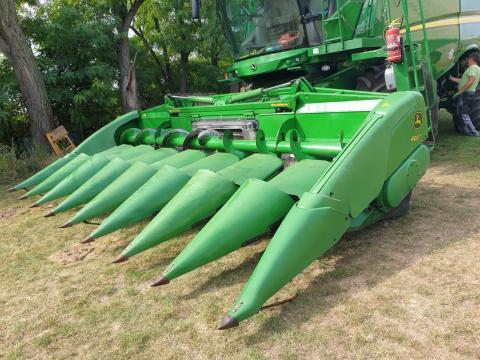 John Deere 608C John Deere 608C