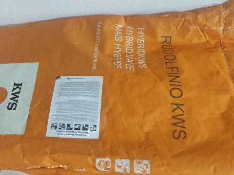 Veszek kukorica, cirok, repce és napraforgó vetőmagot