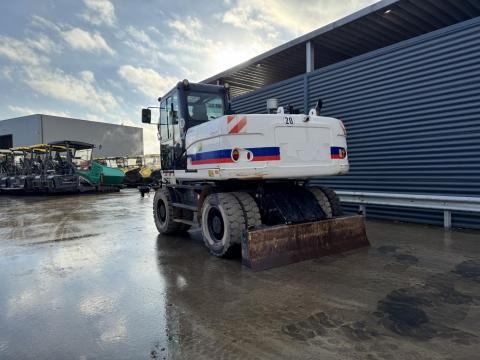 Caterpillar M315D gumikerekes kotrógép / 2011 / 9 500 üzemóra / Lízing 20%-tól Caterpillar M315D gumikerekes kotrógép / 2011 / 9 500 üzemóra / Lízing 20%-tól