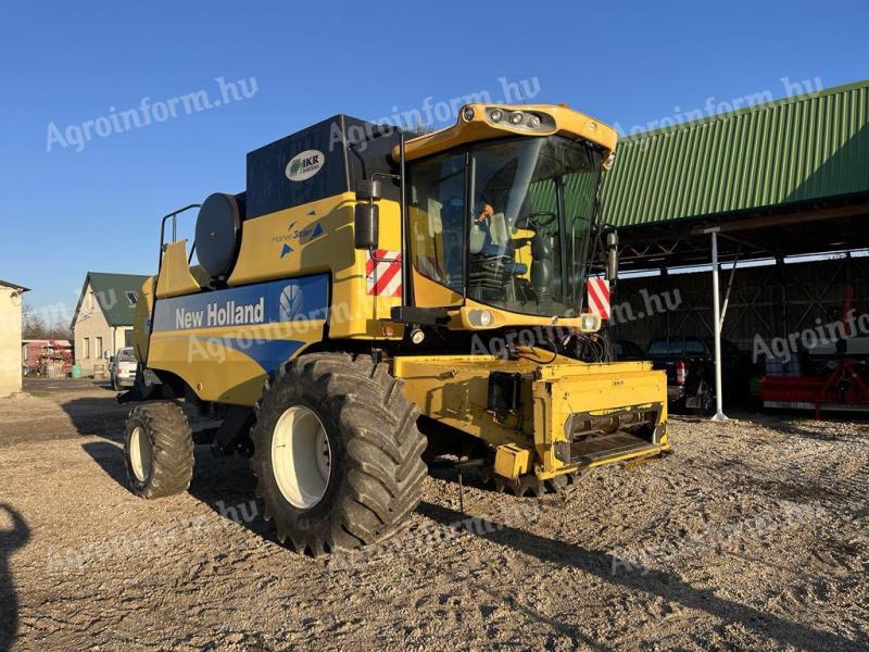 New Holland CSX7080 (gazdától)