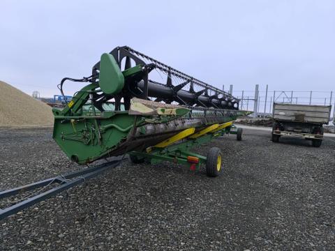 John Deere 630R gabona vágóasztal John Deere 630R gabona vágóasztal