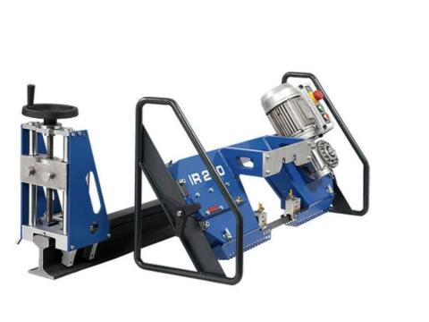 PILOUS IR 200 sínvágó szalagfűrészgép PILOUS IR 200 sínvágó szalagfűrészgép