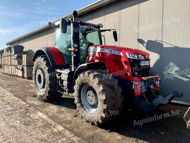 Massey Ferguson 8732S Dyna-VT (használt)