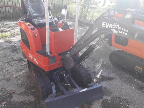 Everun ERE10 Pro mini forgó kotró fordítható gémmel Everun ERE10 Pro mini forgó kotró fordítható gémmel