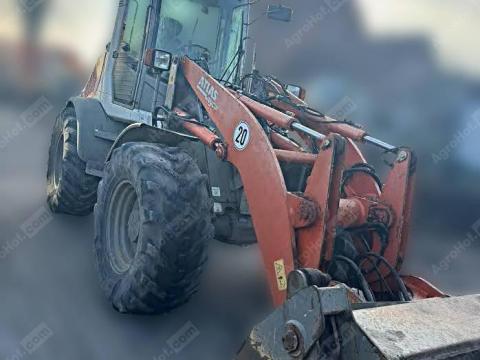 Gumikerekes homlokrakodó 65 LE (Használt állapot) / Atlas-Weycor AR 85 Gumikerekes homlokrakodó 65 LE (Használt állapot) / Atlas-Weycor AR 85