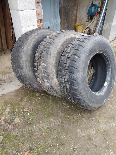 385/65 R22,5 Pronar pótkocsi gumiabroncs