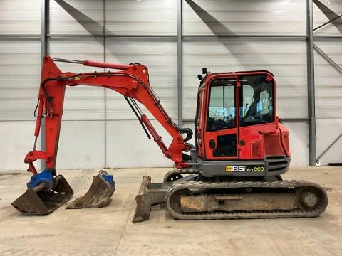 JCB 85 Z-1 midikotró / 2014 / 4 358 üzemóra / Lízing 20%-tól