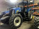 New Holland T8020