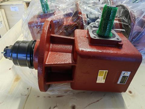 Vikoshaft szöghajtás 1:1,  5 öntvény 60 LE Vikoshaft szöghajtás 1:1,  5 öntvény 60 LE