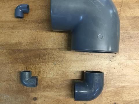 Nyomó PVC csövek és idomjaik mindenféle méretben 20-110 mm-ig Nyomó PVC csövek és idomjaik mindenféle méretben 20-110 mm-ig
