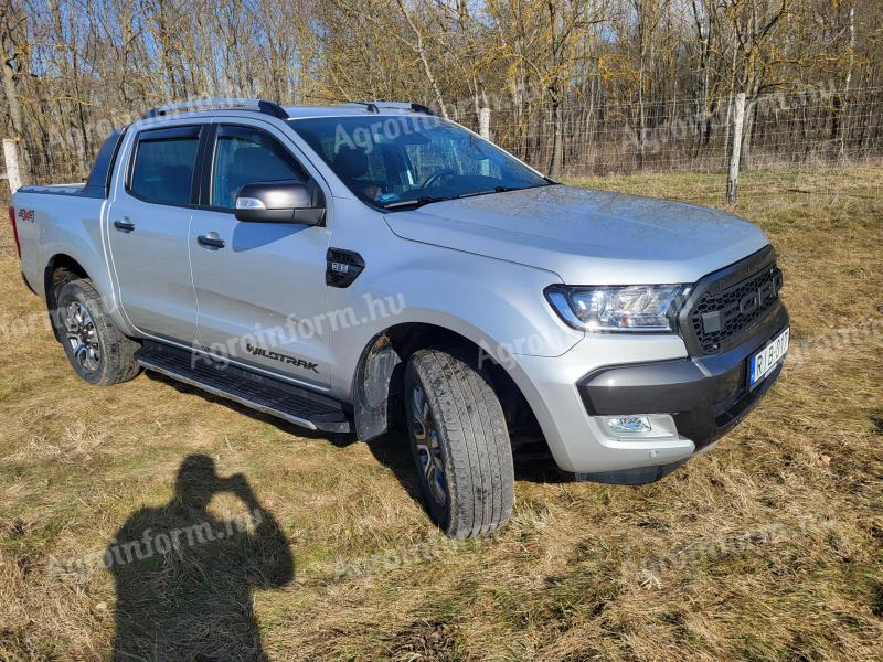 Ford Ranger Wildtrak 3.2 cserélt olajszivattyú és vezérlés 99.800Km Automata váltóval