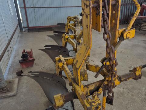 4 fejes tarlóhántó eke eladó (Rumpstad)