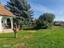 Balaton közelében panorámás gyümölcsös eladó