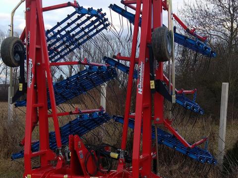 Hatzenbichler gyomfésű 12 m Hatzenbichler gyomfésű 12 m