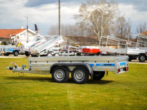 Új 2700 kg-os Solidus 330 utánfutó most bruttó 1.691.000 Ft Új 2700 kg-os Solidus 330 utánfutó most bruttó 1.691.000 Ft