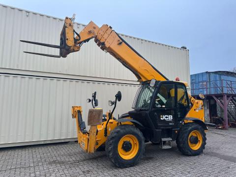 JCB 540-170 teleszkópos rakodó / 2018 / 2 986 üzemóra / Lízing 20%-tól JCB 540-170 teleszkópos rakodó / 2018 / 2 986 üzemóra / Lízing 20%-tól