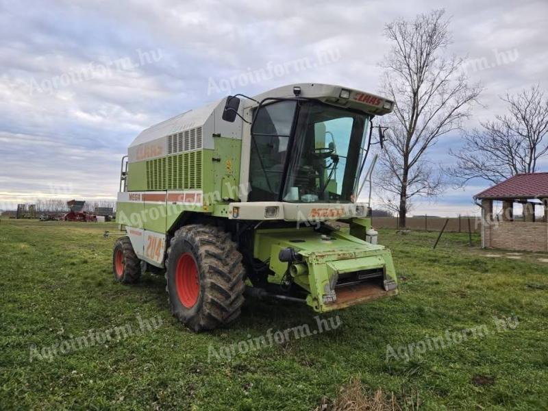 Claas Mega 204