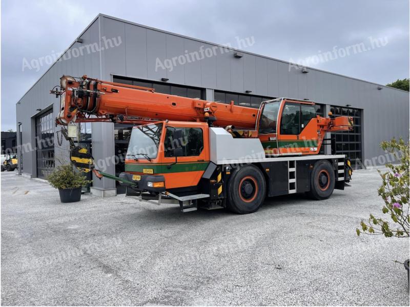 Liebherr LTM 1030 2.1 teleszkópos daru / 2009 / 12 623 üzemóra / Lízing 20%-tól