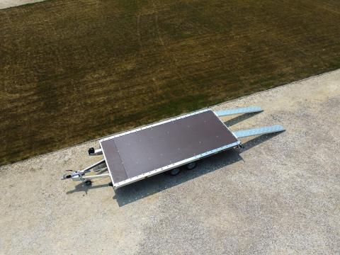 Új Martz Gt 450 (450x200 cm, 2700 kg) autószállító 1.990.000, -Ft Új Martz Gt 450 (450x200 cm, 2700 kg) autószállító 1.990.000, -Ft