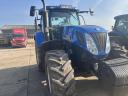 New Holland T7040