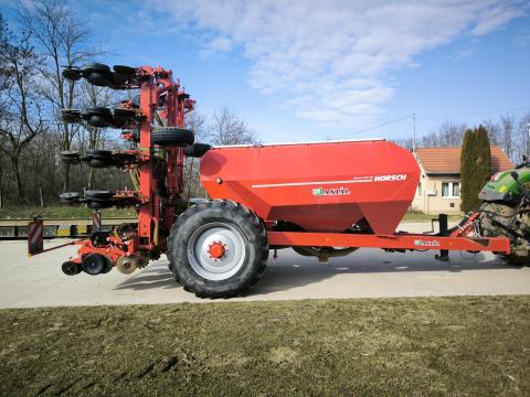 Horsch Maestro 12.30 SW szemenként vetőgép SOK TARTOZÉKKAL ELADÓ Horsch Maestro 12.30 SW szemenként vetőgép SOK TARTOZÉKKAL ELADÓ