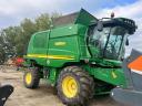 John Deere T560