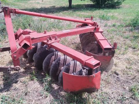 Függesztett tárcsa eladó Függesztett tárcsa eladó