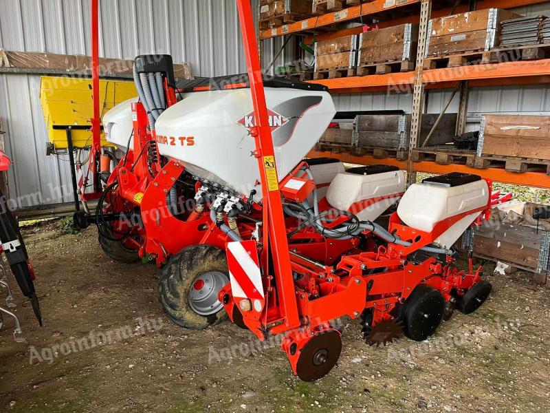 Kuhn Maxima 2TS