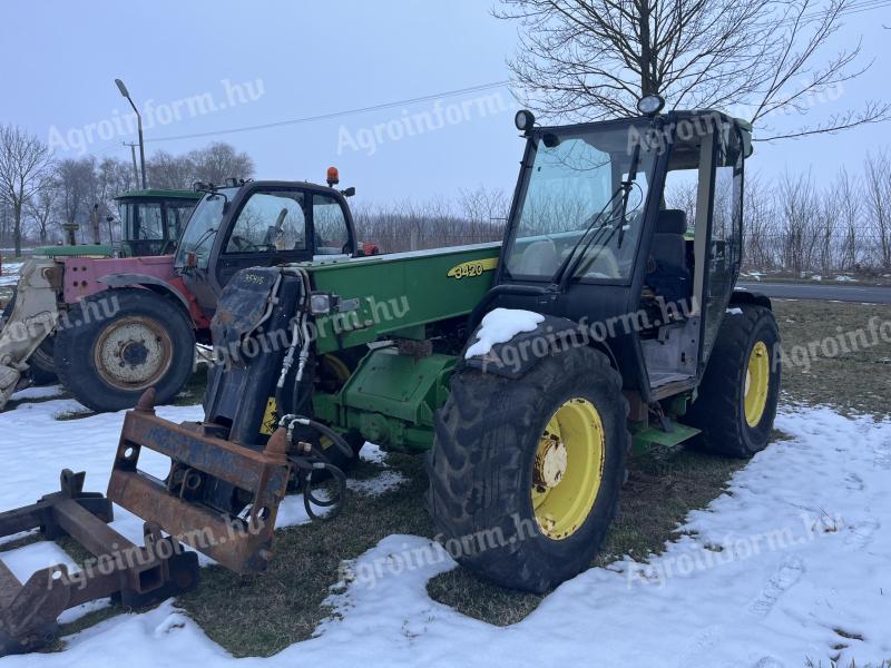 John Deere 3420 teleszkópos rakodógép