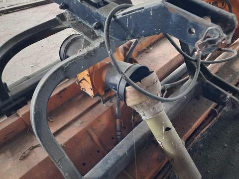 Szárzúzó kalapácsos Szárzúzó kalapácsos