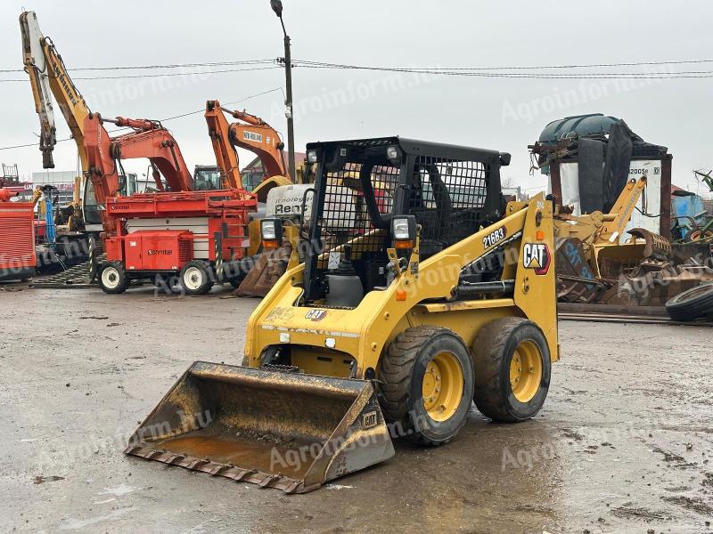 Caterpillar 216B3 minirakodó