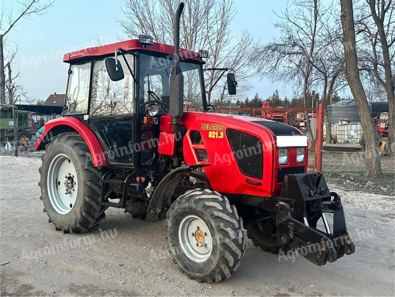 Mtz 921.3 keskeny nyomtávú ültetvény traktor