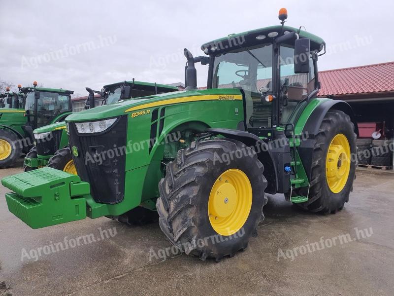 John Deere 8345R PowerShift E23 + ILS + Kabin rugózott traktor