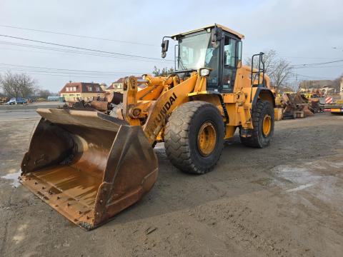 Hyundai HL960 homlokrakodó Hyundai HL960 homlokrakodó