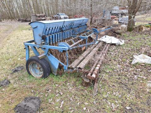 Isaria gabonavetőgép Isaria gabonavetőgép