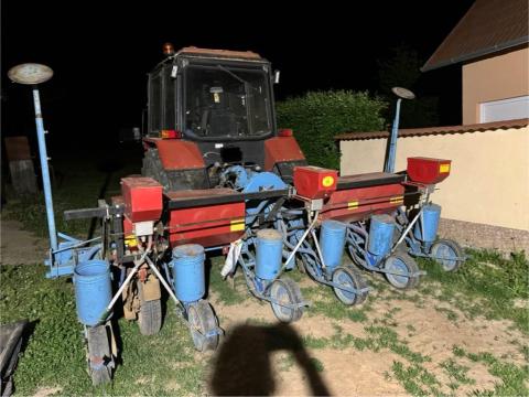 Szemenkénti vetőgép