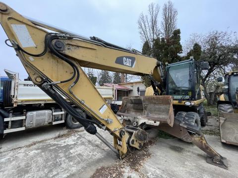 CAT 318D CAT 318D