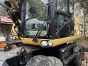 CAT 318D